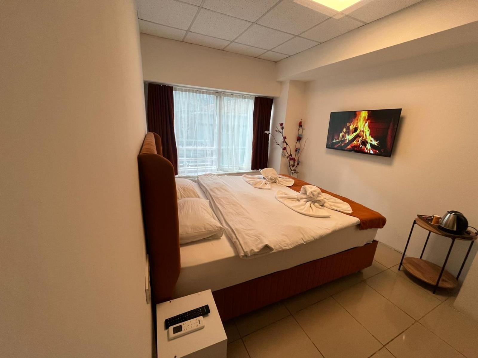 Kadikoey Bull Hotel Istanbul Bagian luar foto